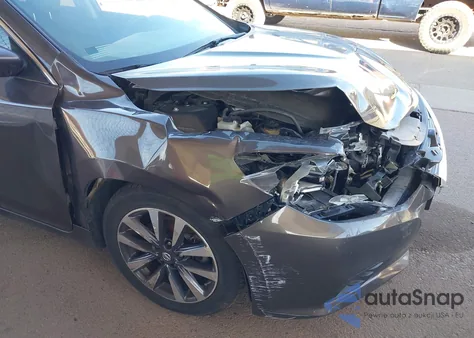 2017 Nissan Altima 2.5 z USA, uszkodzony, nr VIN 1N4AL3AP7HC182241